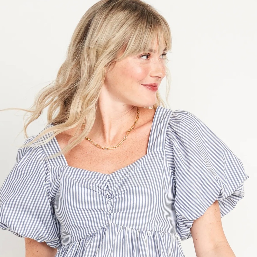 Old Navy Babydoll puff-sleeved top